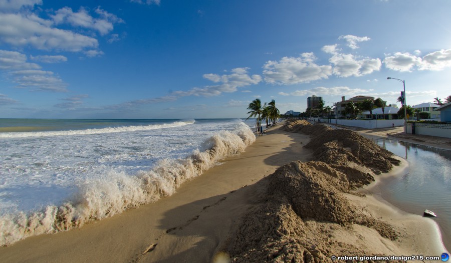 Oct 28 2012 Ocean Batters the Wall - A1A Flooding, Fort Lauderdale